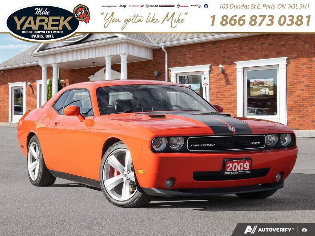 2009 Dodge Challenger SRT8 RWD