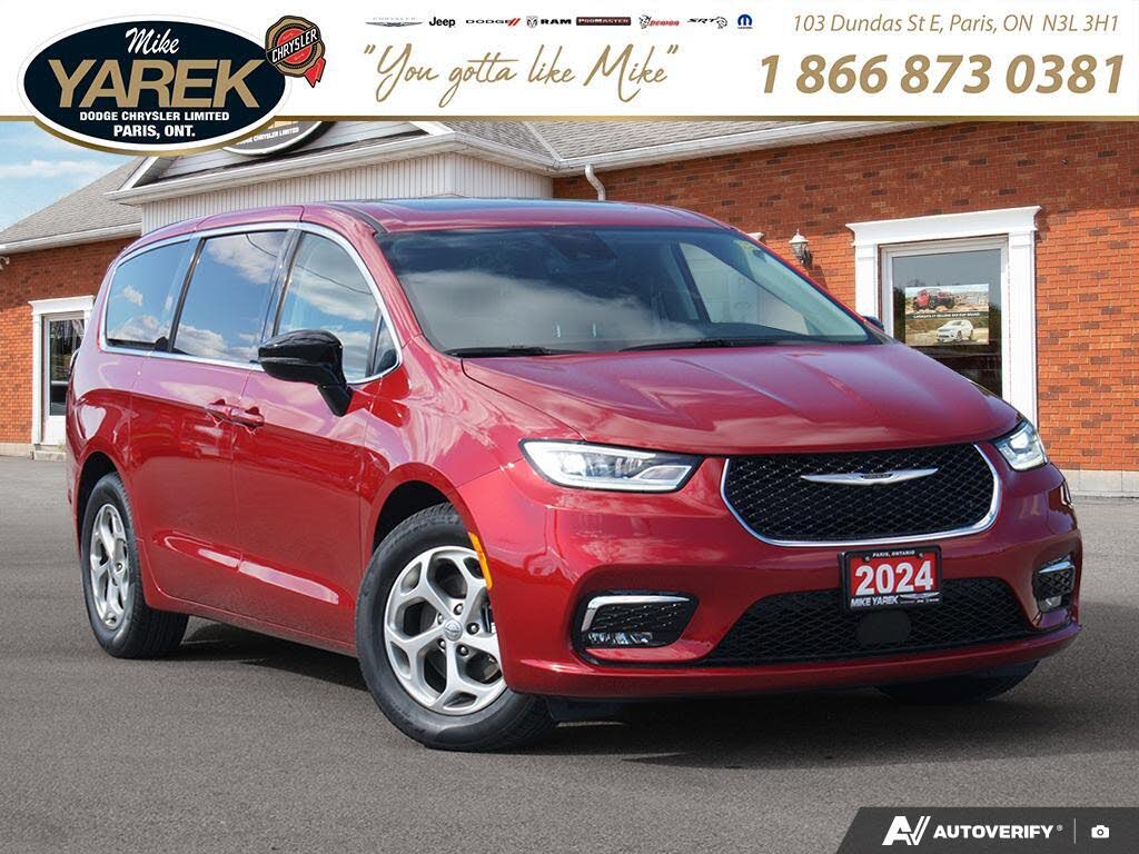 2024 Chrysler Pacifica Limited FWD