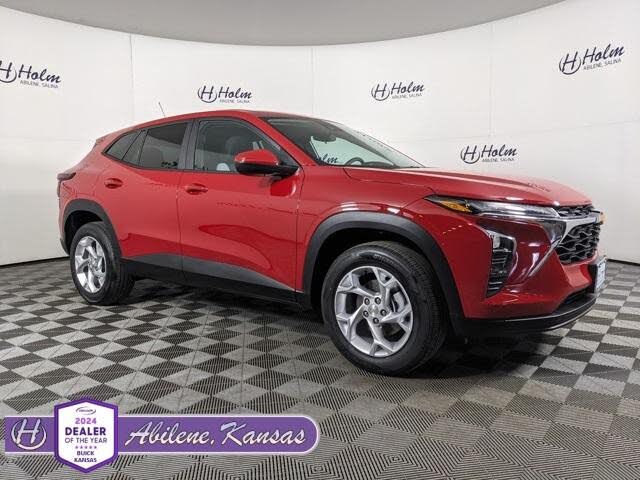 2026 Chevrolet Trax LS FWD