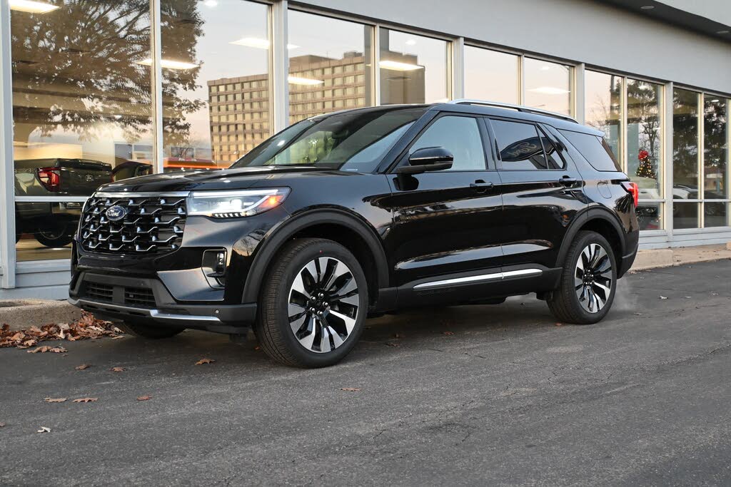 2026 Ford Explorer Platinum AWD