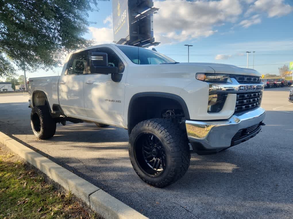 2022 Chevrolet Silverado 2500HD LT Crew Cab 4WD
