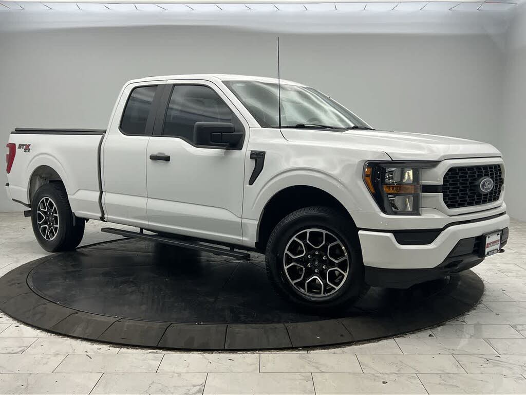 2023 Ford F-150 XL SuperCab 4WD