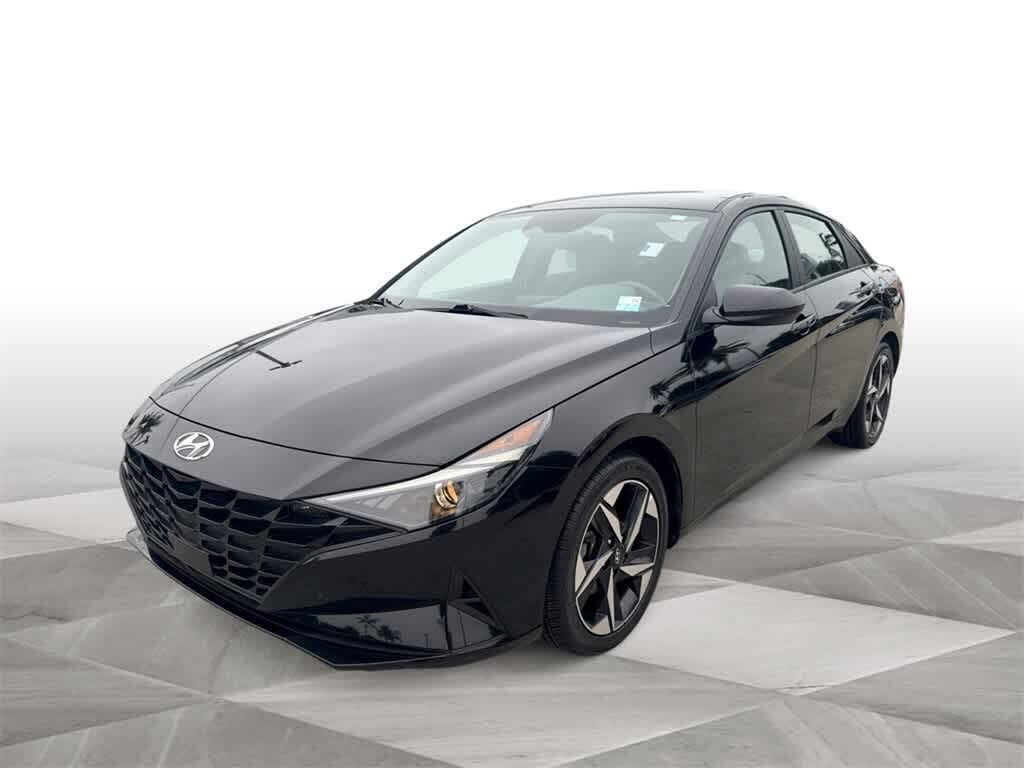 2023 Hyundai Elantra SEL FWD