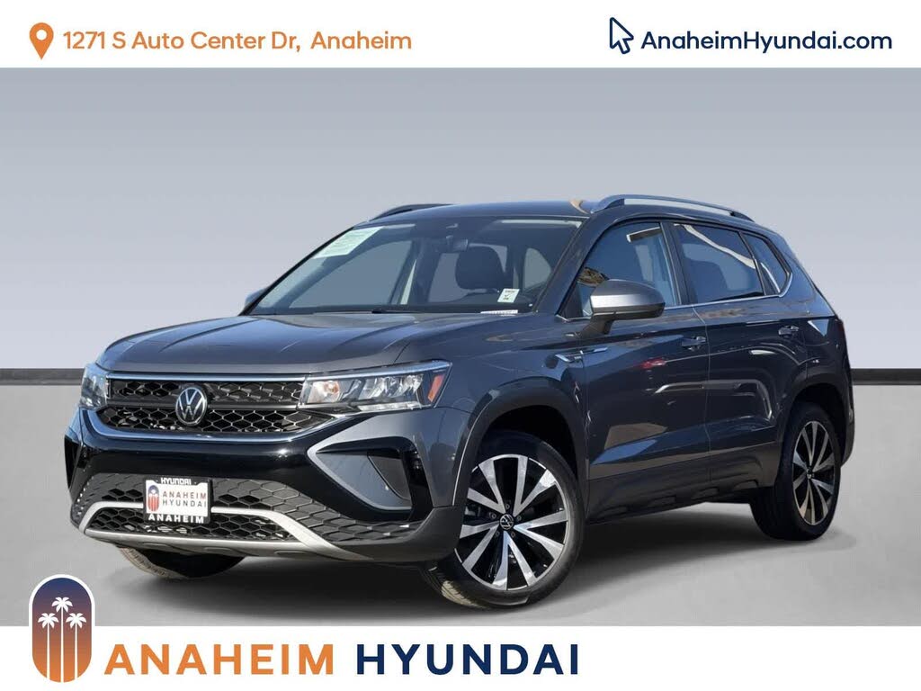 2024 Volkswagen Taos SE FWD