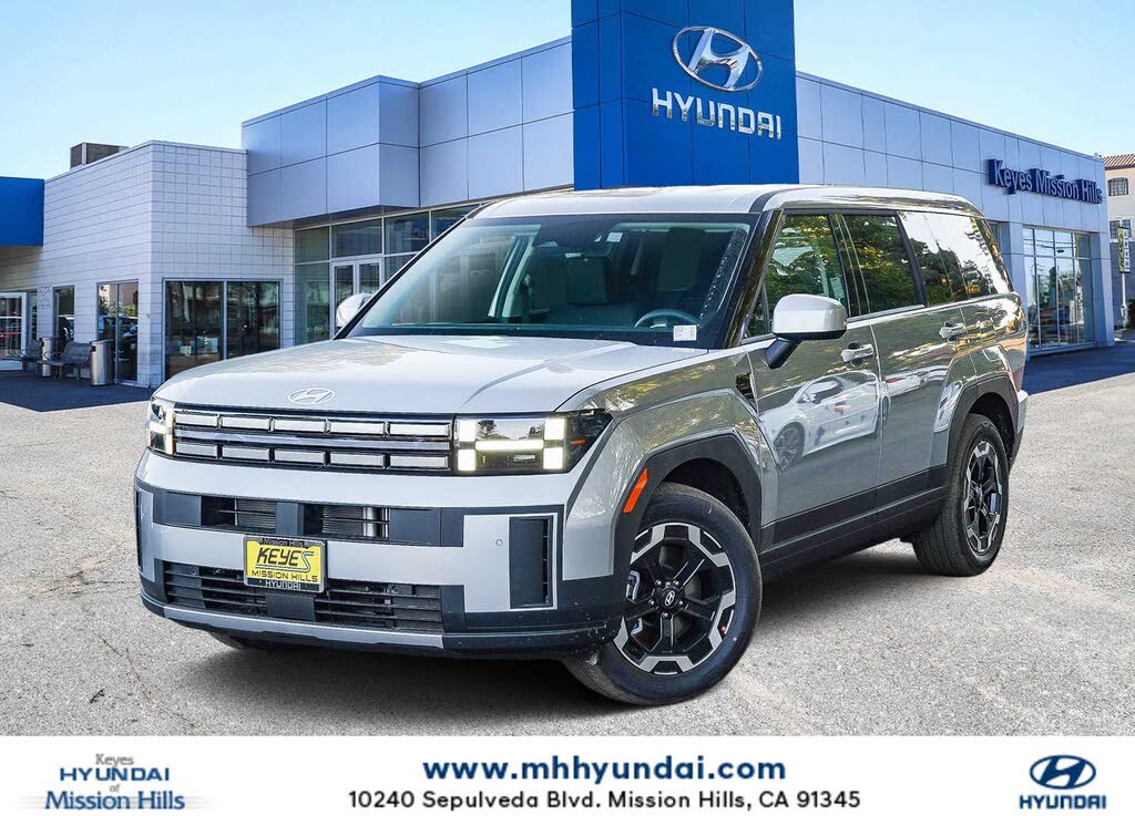 2026 Hyundai Santa Fe SE FWD