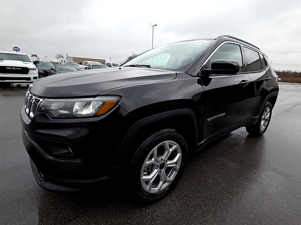 2026 Jeep Compass Latitude 4WD