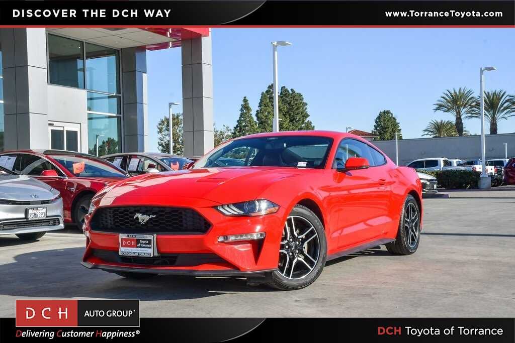 2019 Ford Mustang EcoBoost Premium Coupe RWD