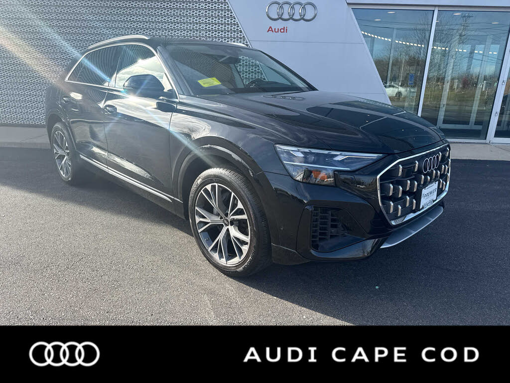 2025 Audi Q8 quattro Premium 55 TFSI