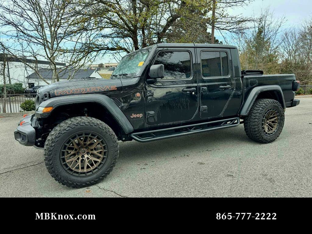 2025 Jeep Gladiator Mojave Crew Cab 4WD