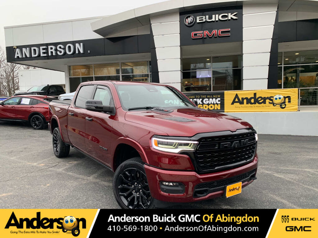 2025 RAM 1500 Limited Crew Cab 4WD