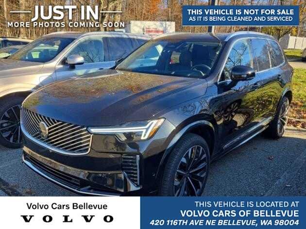 2025 Volvo XC90 Recharge T8 Ultra Bright Theme 6-Passenger eAWD