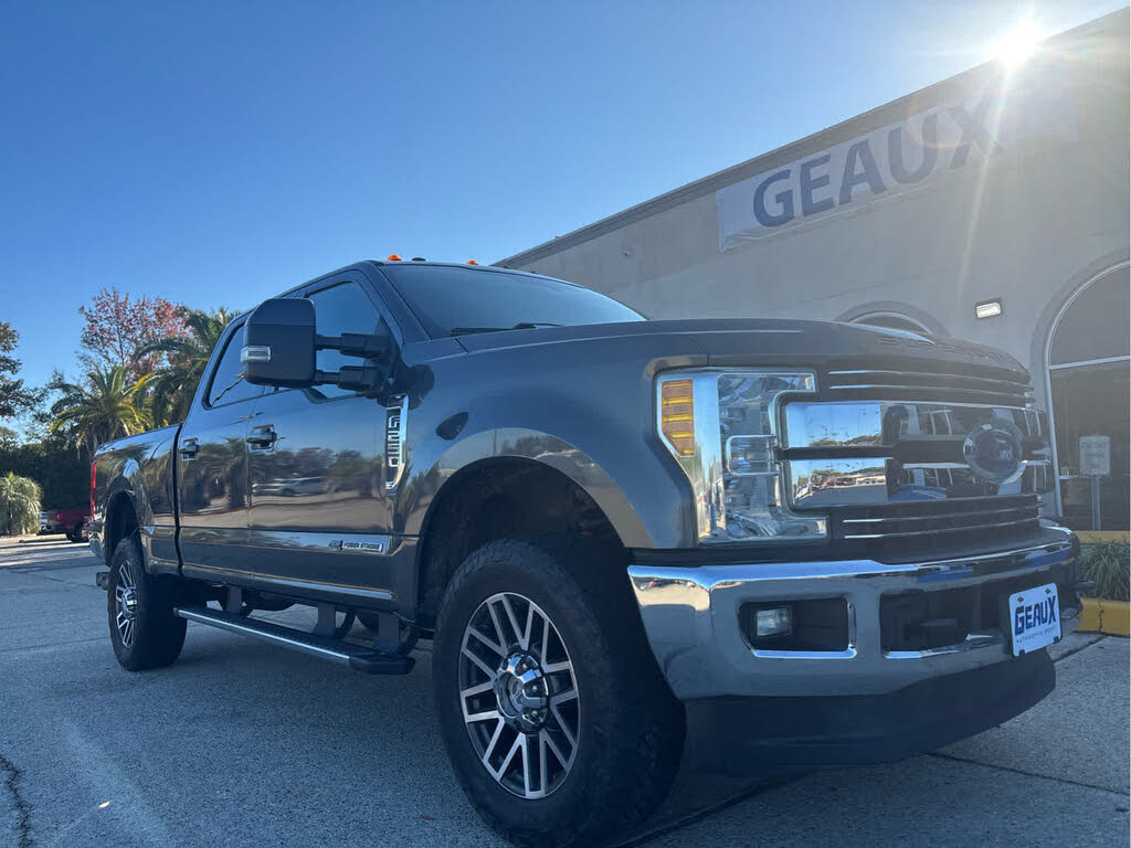 2017 Ford F-250 Super Duty Lariat Crew Cab 4WD