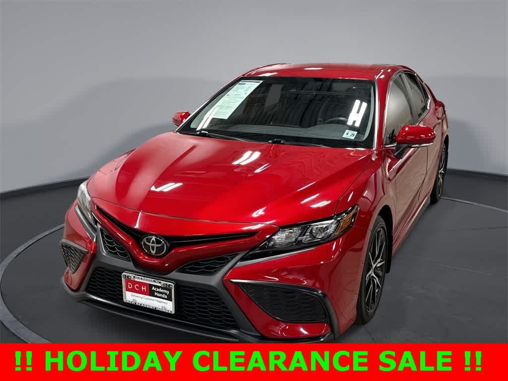 2024 Toyota Camry SE FWD