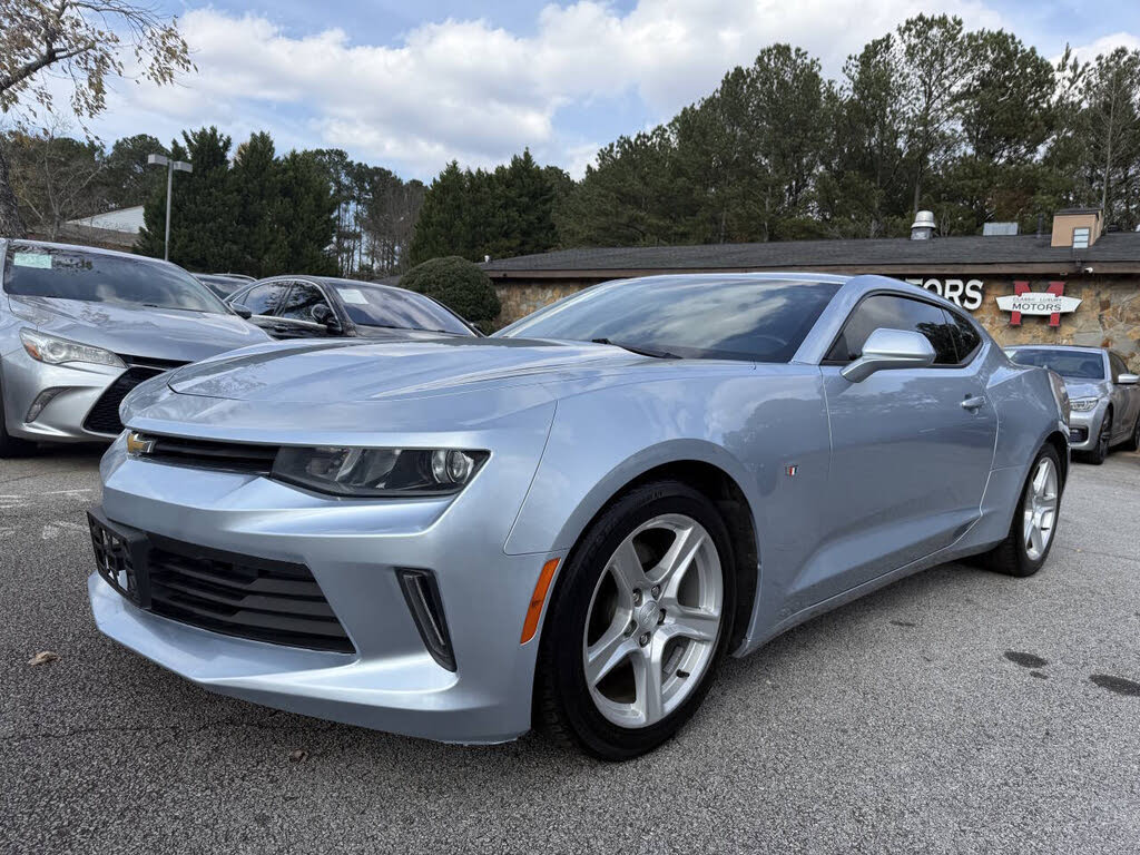 2017 Chevrolet Camaro 1LT Coupe RWD