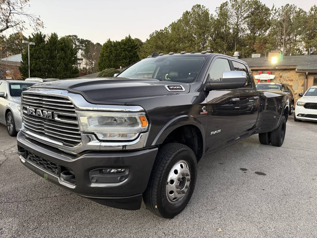 2022 RAM 3500 Laramie Crew Cab LB DRW 4WD