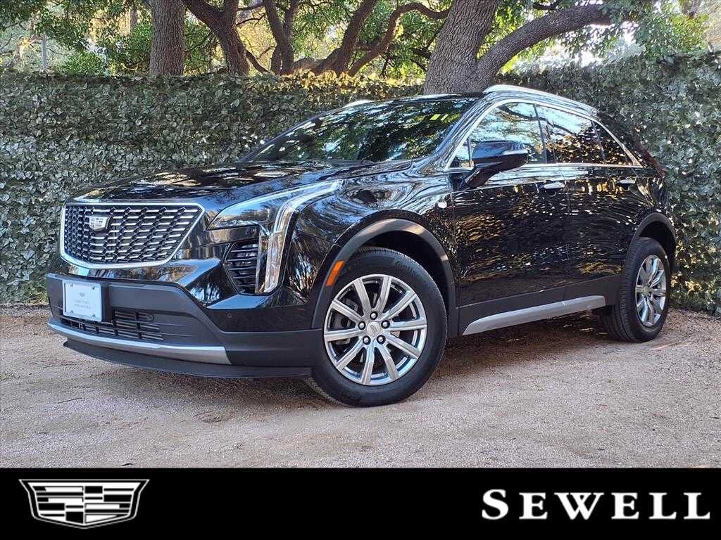 2023 Cadillac XT4 Premium Luxury AWD