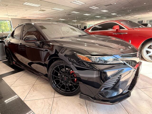 2020 Toyota Camry TRD FWD
