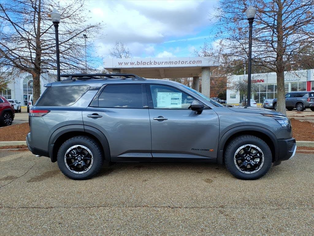 2025 Nissan Pathfinder Rock Creek 4WD