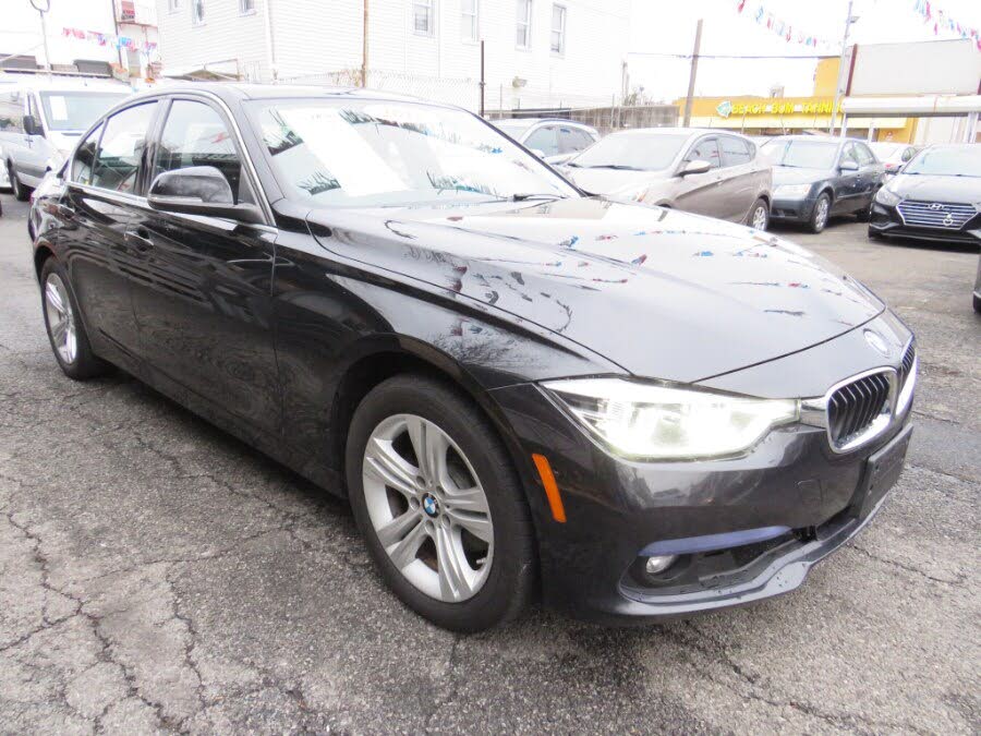2018 BMW 3 Series 330i xDrive Sedan AWD