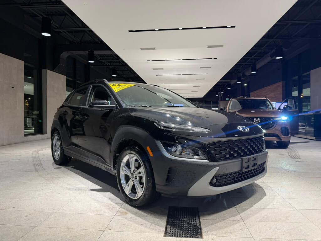 Hyundai Kona Preferred FWD 2022