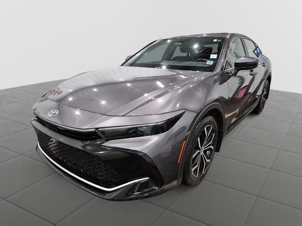 2023 Toyota Crown XLE AWD