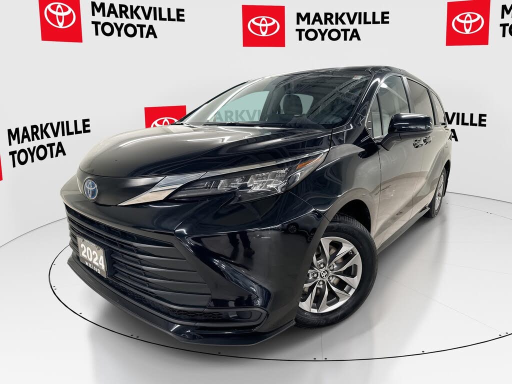 2024 Toyota Sienna LE 8-Passenger AWD