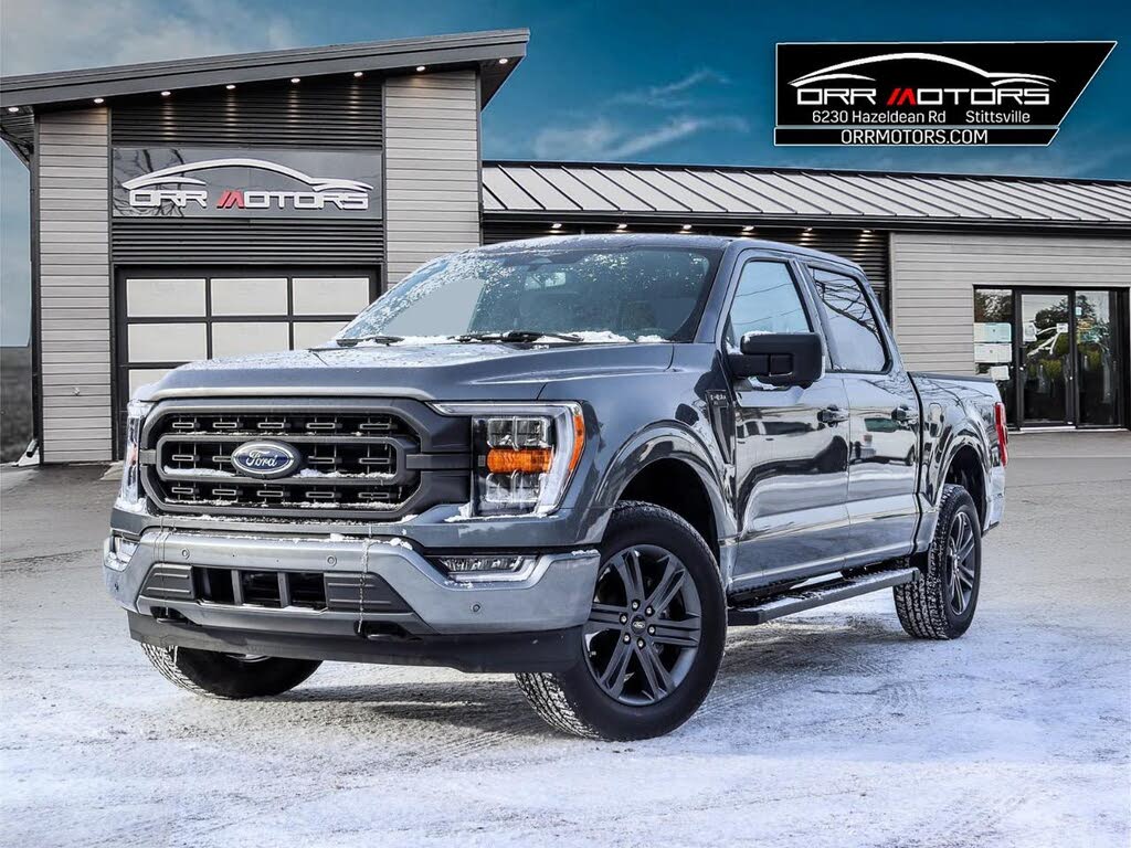 Ford F-150 XLT SuperCrew 4WD 2023