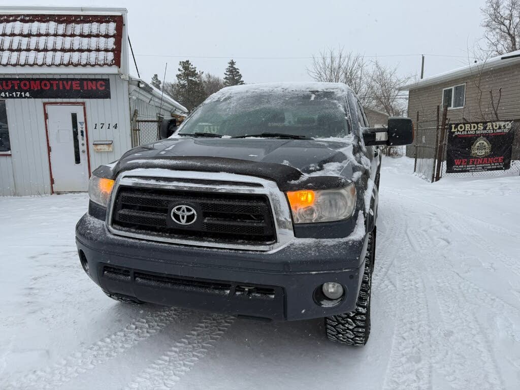 2010 Toyota Tundra Tundra-Grade CrewMax 5.7L 4WD