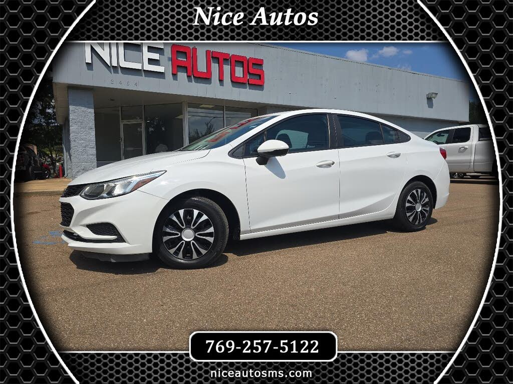 2017 Chevrolet Cruze LS Sedan FWD