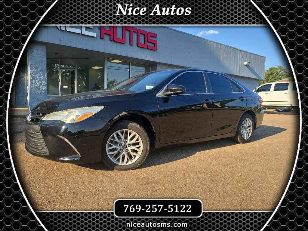 2017 Toyota Camry LE