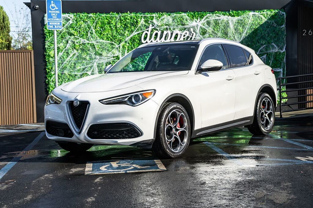 2019 Alfa Romeo Stelvio Ti AWD