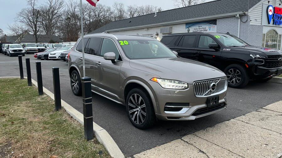 2020 Volvo XC90 Hybrid Plug-in T8 Inscription 6-Passenger eAWD