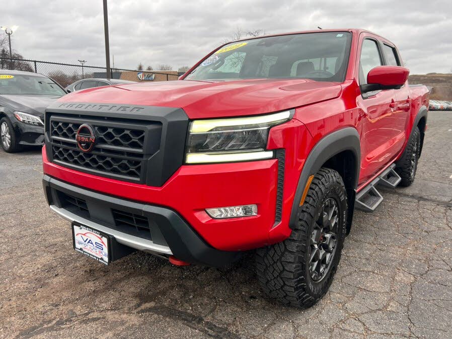 2022 Nissan Frontier PRO-4X Crew Cab 4WD