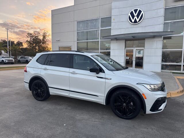 2022 Volkswagen Tiguan SE R-Line Black FWD