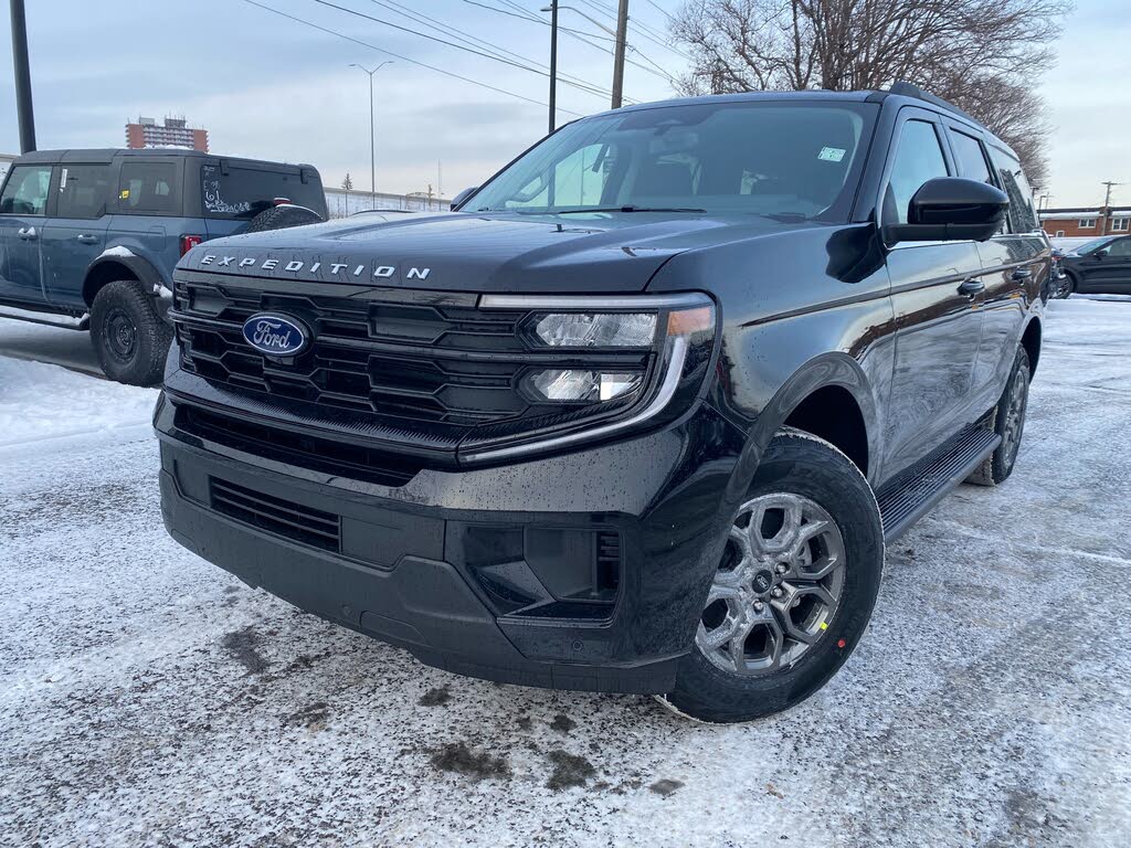 2025 Ford Expedition Active 4WD