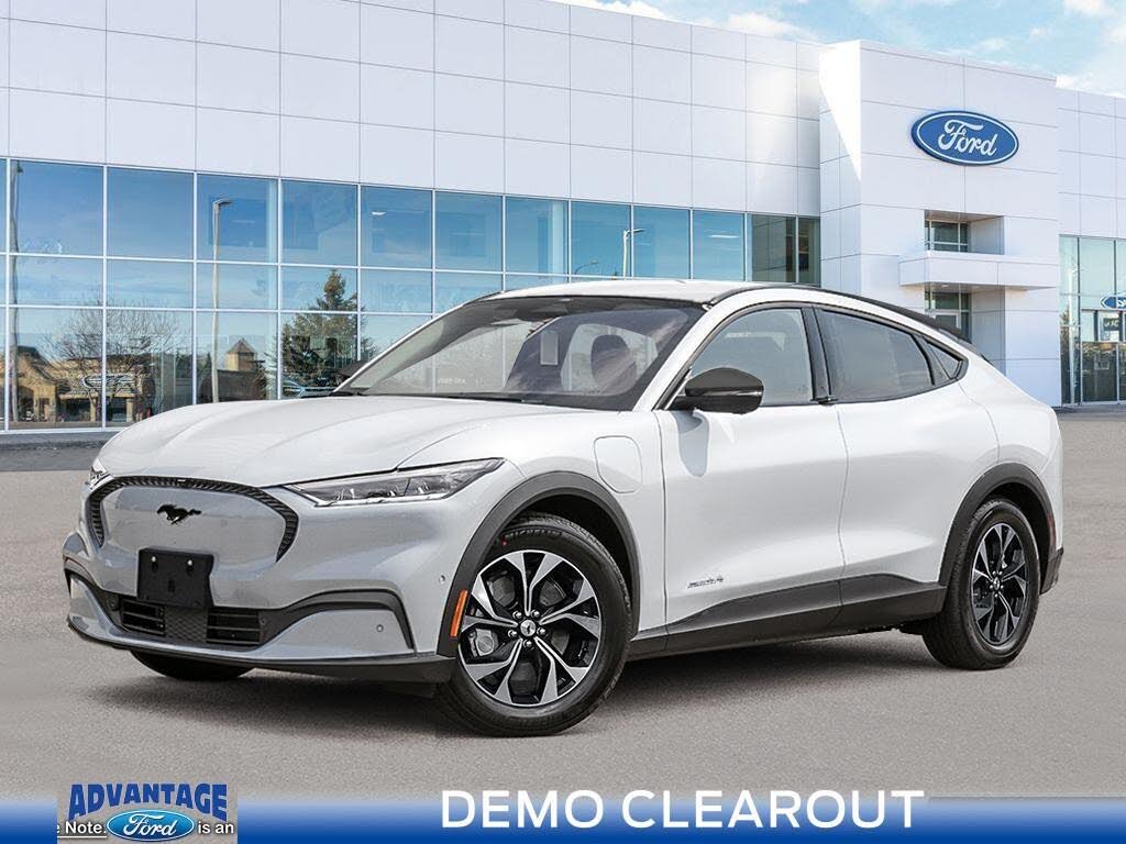 Ford Mustang Mach-E Select AWD 2025