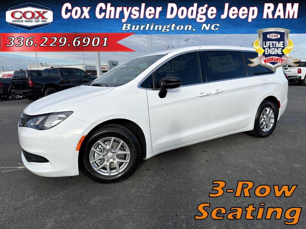 2026 Chrysler Voyager LX FWD