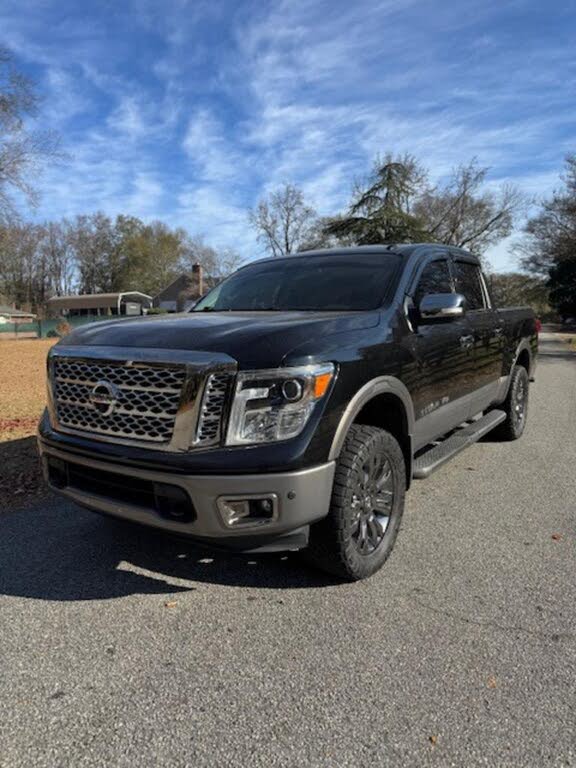 2018 Nissan Titan Platinum Reserve Crew Cab 4WD