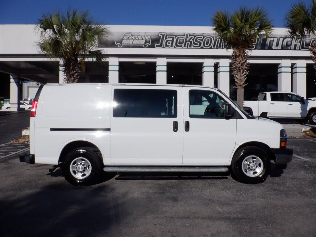 2019 Chevrolet Express Cargo 2500 RWD