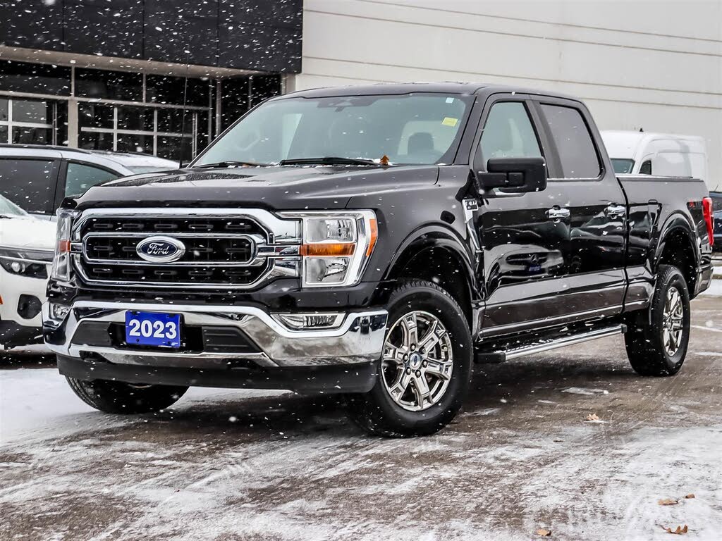 Ford F-150 XLT SuperCrew 4WD 2023