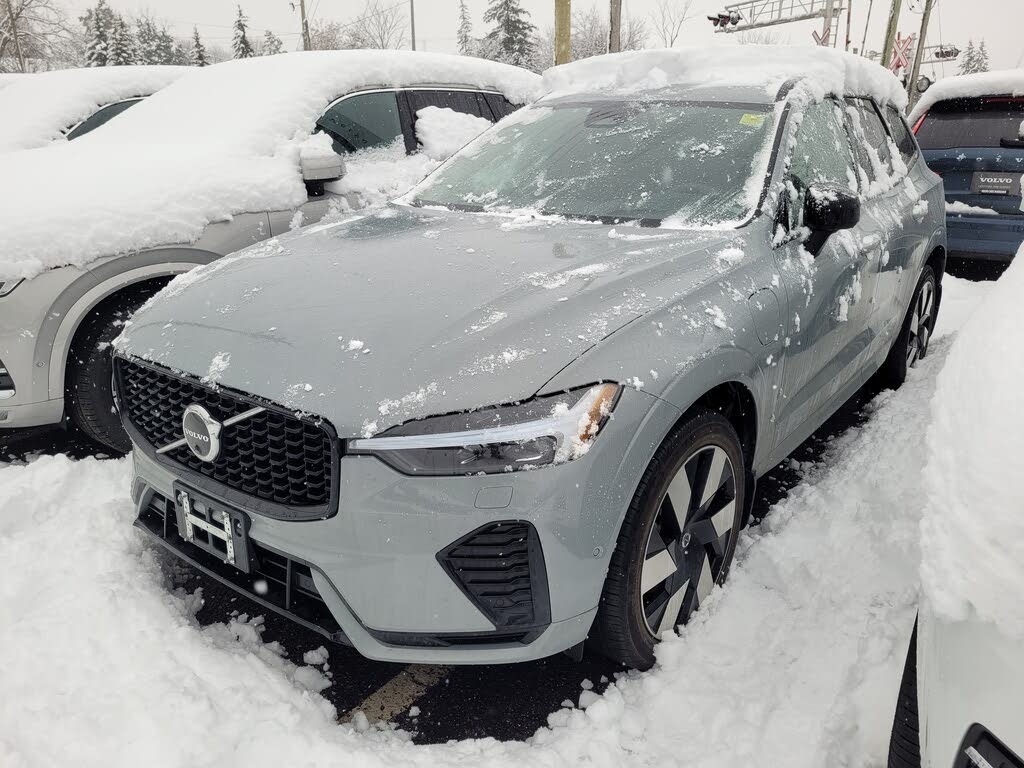 Volvo XC60 Recharge T8 Ultimate Dark Theme eAWD 2024