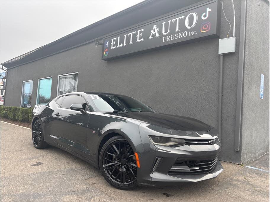 2017 Chevrolet Camaro 1LT Coupe RWD