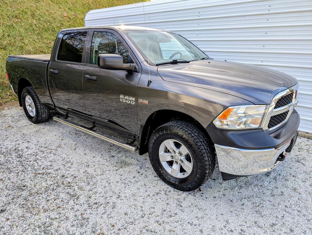 2017 RAM 1500 Tradesman Crew Cab LB 4WD