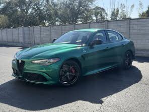 Alfa Romeo Giulia Quadrifoglio RWD