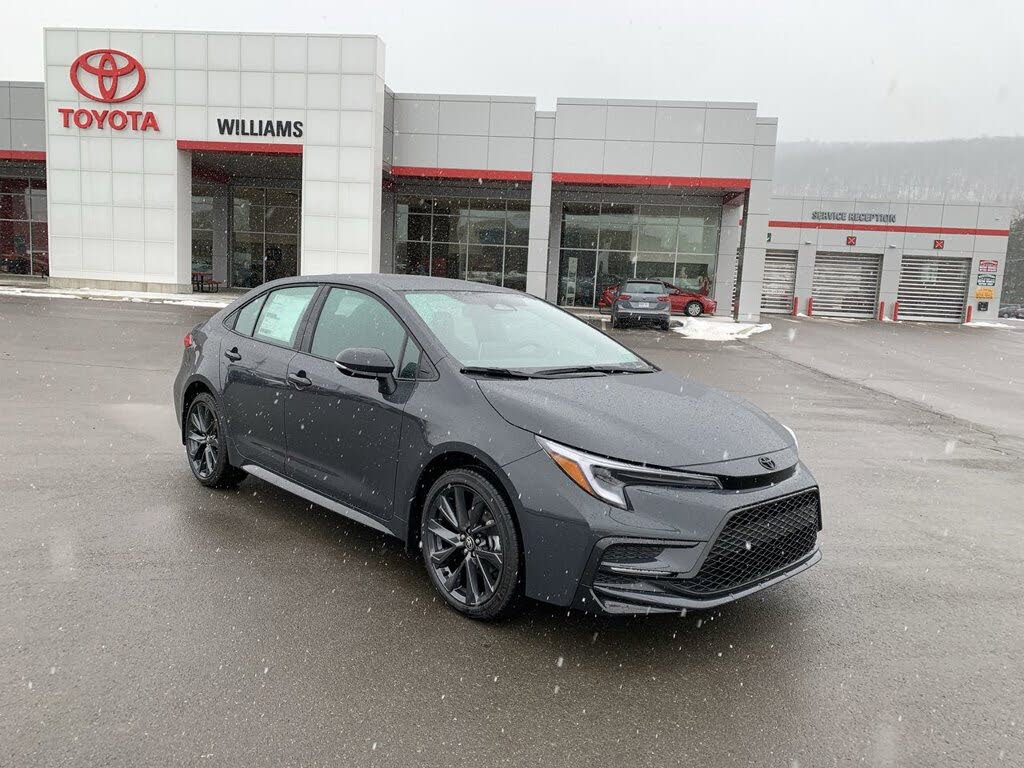 2026 Toyota Corolla SE FWD