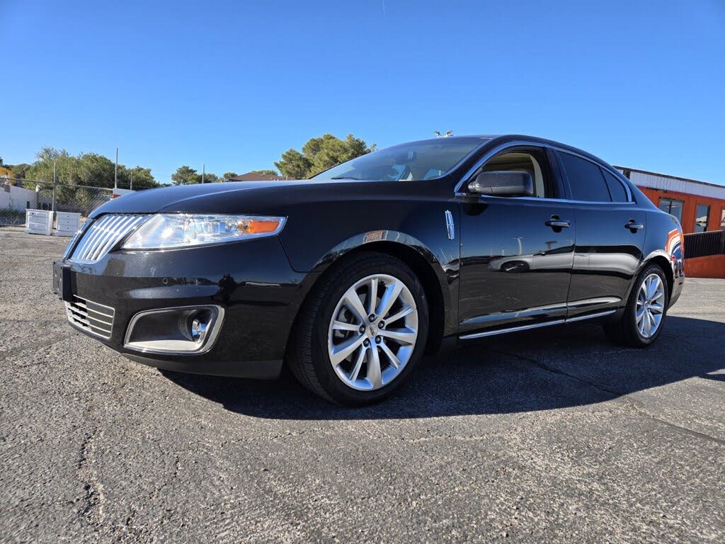 2012 Lincoln MKS Sedan