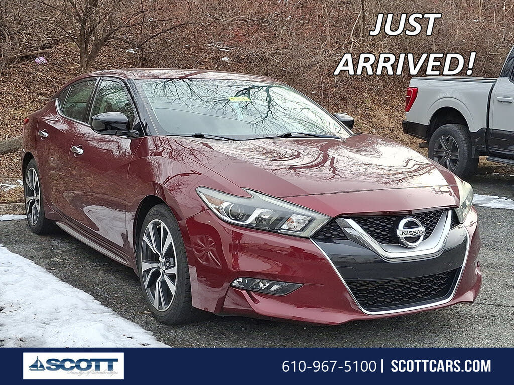 2017 Nissan Maxima S FWD