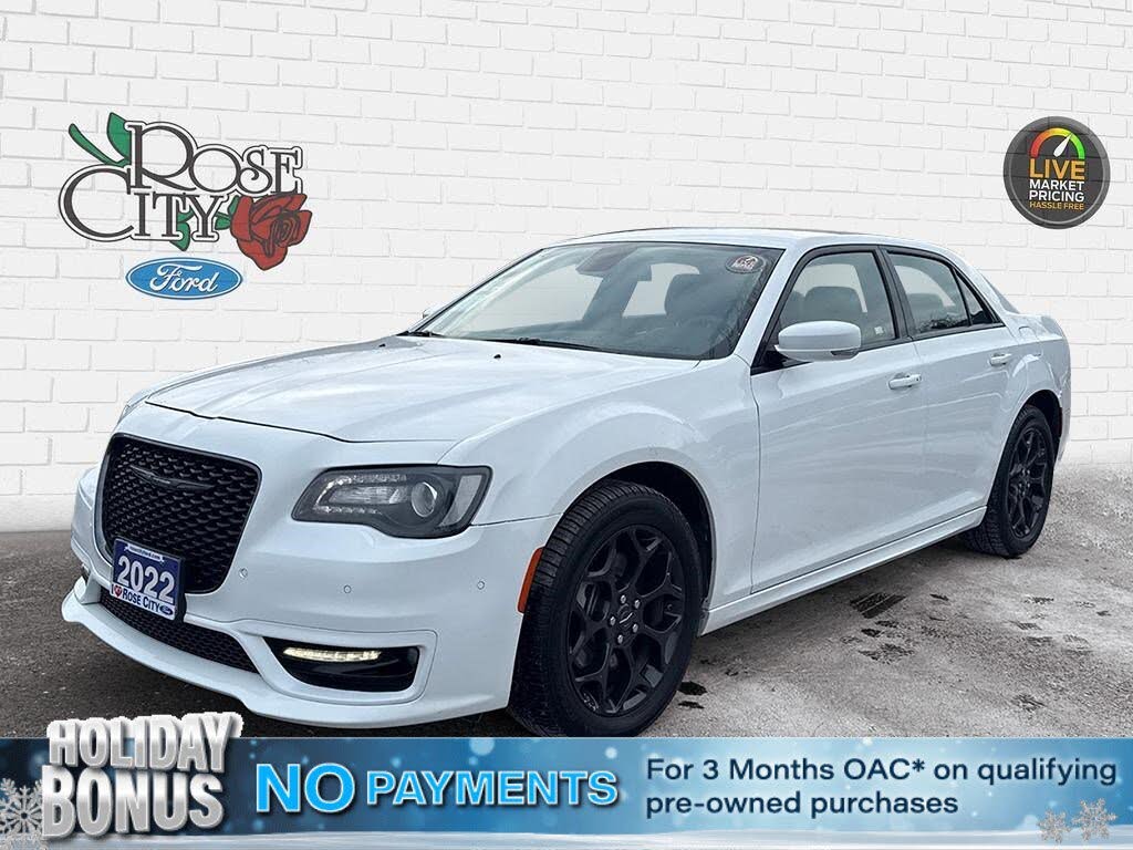 2022 Chrysler 300 Touring L AWD