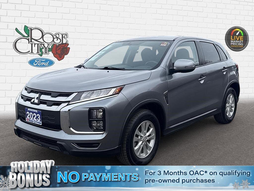 2023 Mitsubishi RVR SE AWC