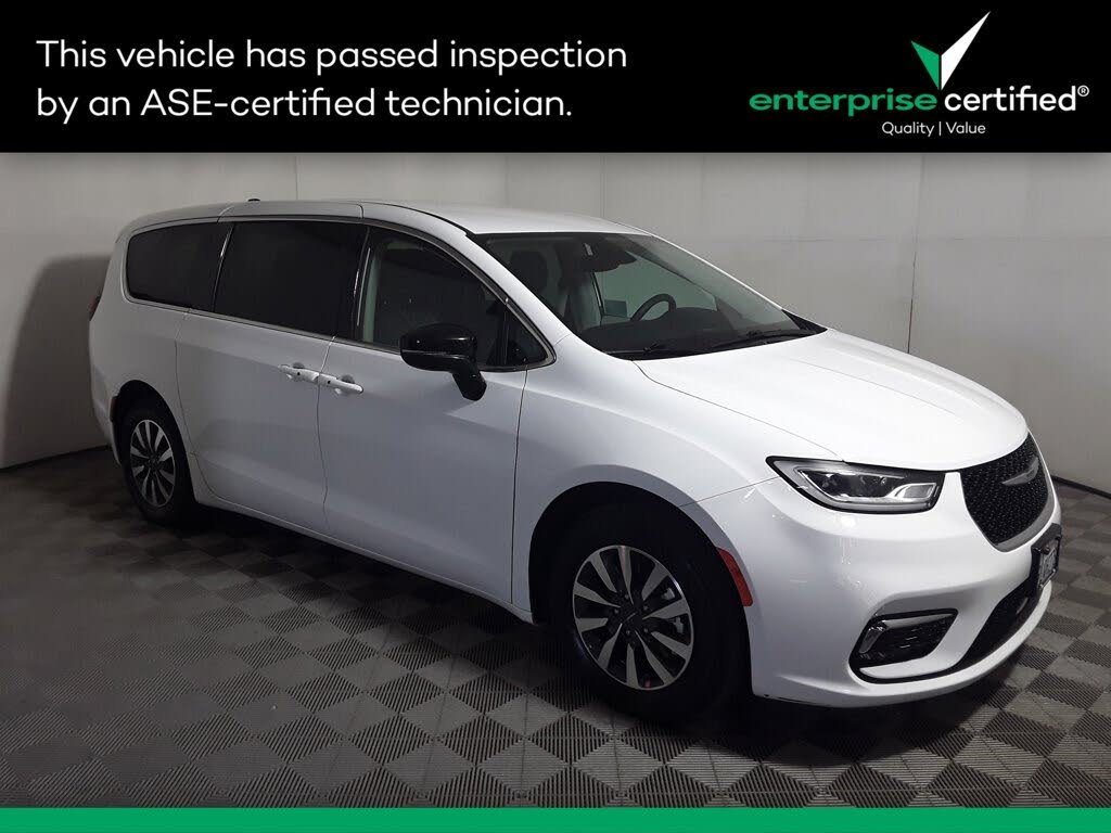 2024 Chrysler Pacifica Hybrid Select FWD